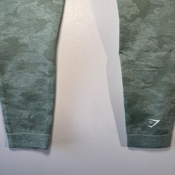 Gymshark Adapt Camo Seamless Leggings - Picture 12 of 15